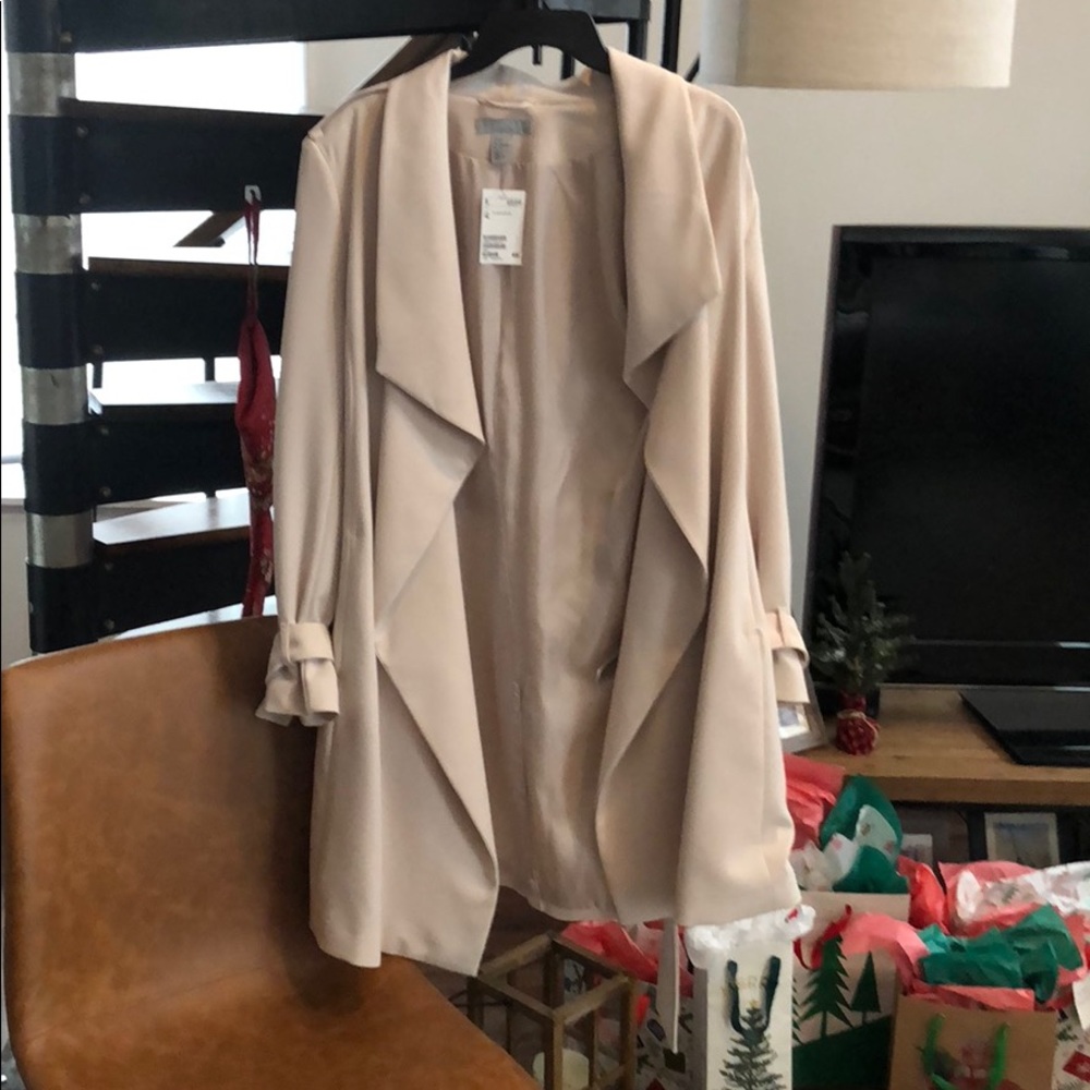 H&M beige coat